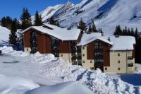 Appartement la Clusaz avec terrasse sur les pistes de ski - Ferienwohnung