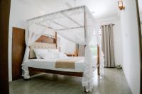 Ceylonray Travels and Holidays - B&B Hikkaduwa