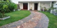 Ceylonray Travels and Holidays - B&B