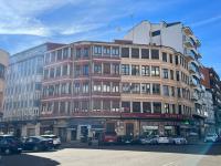 Gran piso luminoso de 125 m2 en el centro de Leon - B&B León