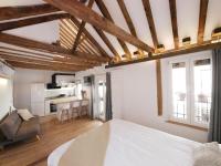 Baños del Agua - B&B Granada