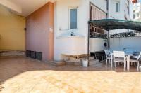 Locazione Turistica Fusillo Lorusso con parcheggio privato in loco - Bed and Breakfast Barletta
