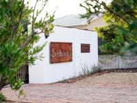 B&B Beaufort West - De Hoek Selfsorg Eenhede - Bed and Breakfast Beaufort West