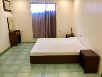 Big House w/nice location near SM & Ateneo - Bed and Breakfast