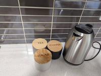 Lovely 2 bedroom apartment with city views - B&B Sydney