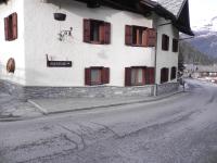 Le Vieux Rascard Chambres d'Hotes - Bed and Breakfast Champoluc-Champlan