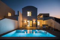 Makrikythera Luxury Suites - Private Pool or Hot Tub Suites - B&B Diakofti