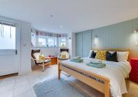 Shoreline - B&B