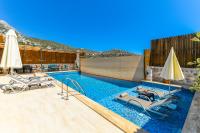 Havuzu dışarıdan görünmeyen jakuzili özel havuzlu lüks villa - Chambres d'hôtes Kalkan