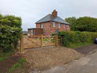 B&B Kingston upon Hull - 2 Lane End Cottages - Bed and Breakfast Kingston upon Hull