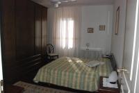 Appartamento con 3 Camere da Letto