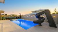 B&B Kingscliff - Putt Putt - Pool Slide - 100m to Beach - Ultimate Family Entertainer - Bed and Breakfast Kingscliff