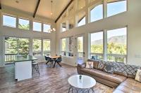 Fireplace, Mogollon Rim Views Luxury Pine Home - B&B Pine