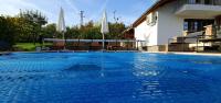 СПА къща за гости Каза Роза - Swiss Style Chalet Casa Rosa SPA Guest House - Chambres d'hôtes Kyustendil