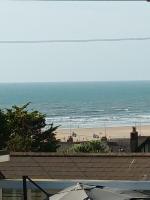 Contemporary one bed studio. Sea views and parking - B&B Westward Ho!