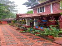 B&B Kushālnagar - D signature Homestay By Lexstays - Bed and Breakfast Kushālnagar