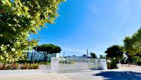Villa Miya - Clever Details, walking distance from the Marina, restaurants, bakeries and supermarkets,, free wifi, pool - Chambres d'hôtes Vilamoura