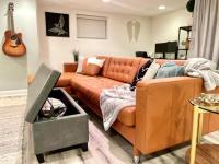 Immaculate Newly Renovated 1 Bedroom Apt Near NYC - B&B