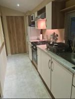 B&B Kinmel Bay - Lyons Winkups towyn 6 berth fully adapted caravan - Bed and Breakfast Kinmel Bay