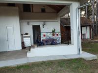 Kuća za odmor "Crni bor" - B&B Golubac