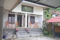 B&B Senggigi - Mugeni Homestay - Bed and Breakfast Senggigi