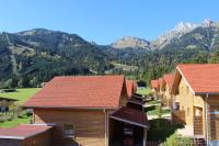 Feriendorf am Hahnenkamm - Bed and Breakfast Reutte