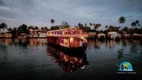 Vaishnav Tours - Ferienwohnung