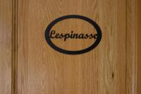 Zimmer mit Queensize-Bett und Gartenblick