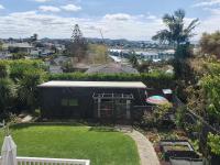 Red Beach Garden Cottage - Ferienwohnung