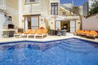 B&B Xagħra - Razzett Luna Holiday Home - Bed and Breakfast Xagħra