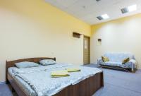 Camera Matrimoniale con Bagno in Comune 