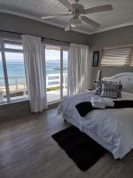 On the Rocks Guesthouse - Bed and Breakfast Gansbaai