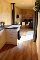 Luxury Container Cabin - B&B Masterton