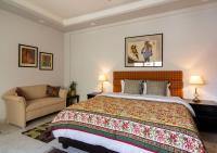 Deluxe Kamer met Kingsize Bed en Eigen Badkamer