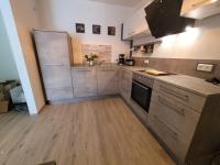 Ferienwohnung Holzland - B&B Bad Klosterlausnitz