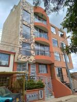 Hospedaje Edificio Alejandria - Bed and Breakfast