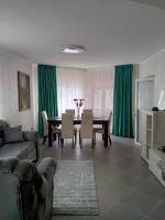 Pensiunea Casa La Cozacu - B&B Moisei