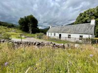 B&B Bridge of Balgie - Riverside Cottage, Bridge of Balgie, Glenlyon, Perthshire - Bed and Breakfast Bridge of Balgie