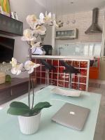 FIBES Apartamento con parking gratis - Ferienwohnung Sevilla