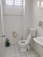 D'Irish Homestay Wakaf Che Yeh - B&B Kota Bharu