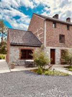 Charming House & Garden in Rochefort - Boules & Terraceb - Bed and Breakfast