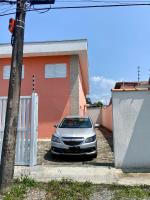 Casa em Bertioga condomínio 200 metros da praia - B&B Bertioga