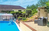 B&B La Coquille - Amazing Apartment In La Coquille With Private Swimming Pool, Can Be Inside Or Outside - Bed and Breakfast La Coquille