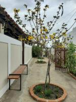 Casa completa e ampla com Wi-Fi e garagem para dois veículos - B&B