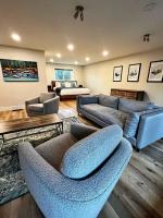 Two Bedroom House by Snow Valley Lodging - B&B Fernie