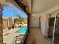 B&B Hurghada - Nayah Stays, Beautiful 3-bedroom vacation home with lovely pool - Bed and Breakfast Hurghada