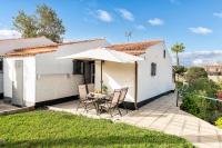 Bungalow Canarios 1 ,Arguineguín - Bed and Breakfast