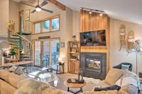 Lush, Woodsy Cabin Less Than 2 Mi to Cranmore Resort! - Bed and Breakfast North Conway