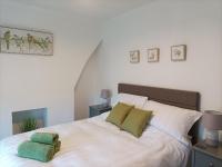 B&B Liverpool - Victorian Renovation Room 5 - Bed and Breakfast Liverpool