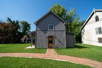 A newly built Tiny House in the center of Historic Kennett Square - Bed and Breakfast